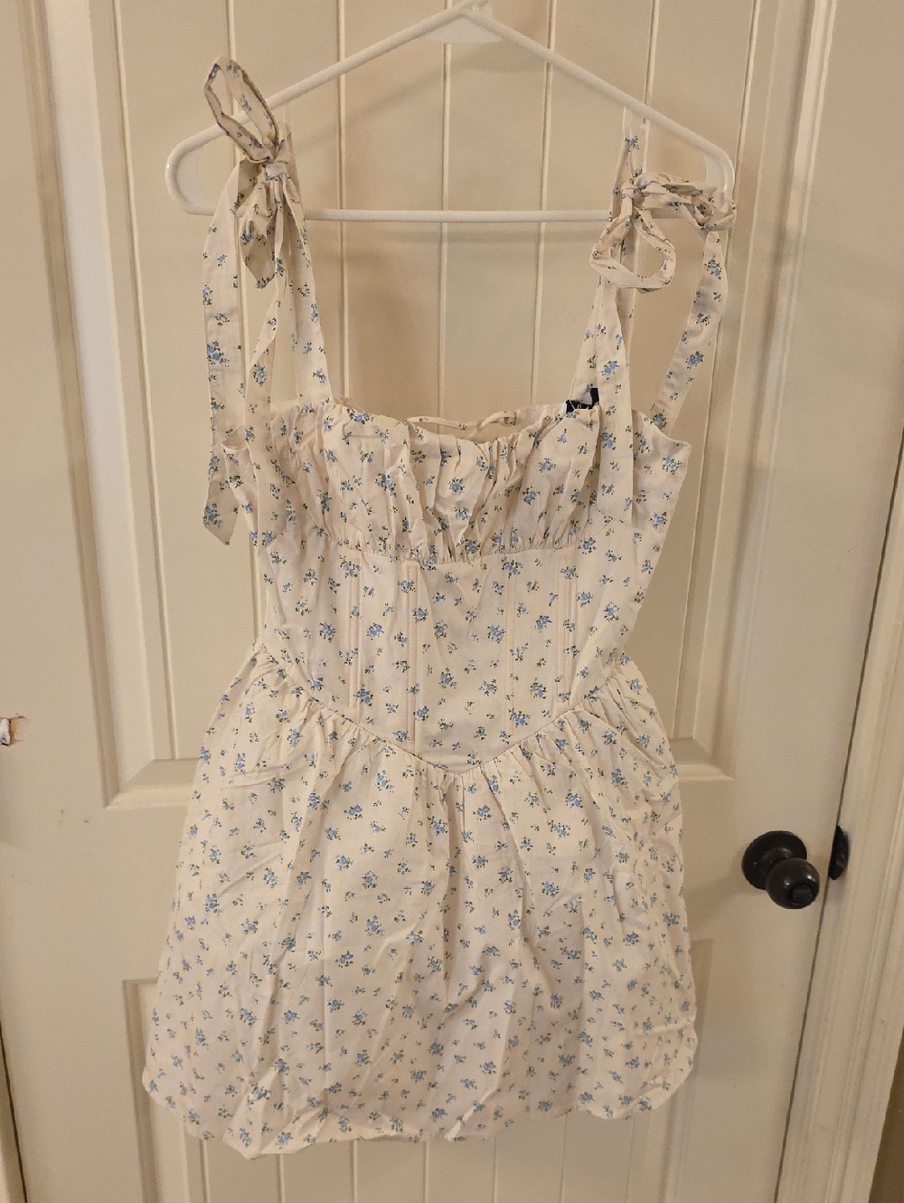 Windsor White Floral Tie-Shoulder Sundress
